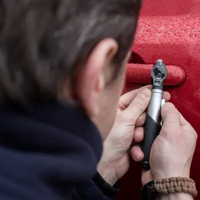 ABC Zabezpieczeń Warszawa - Zamek do drzwi wymiana i montaż, awaryjne otwieranie